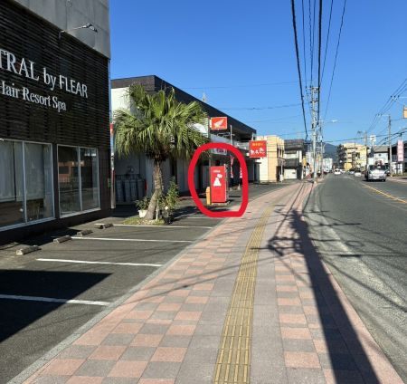 曲がり角の自動販売機